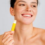 Натуральный бальзам для губ с пчелиным воском Pure Perm Мед — изображение 3